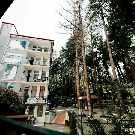 מחינג'אורי Hulus Hotel מראה חיצוני תמונה
