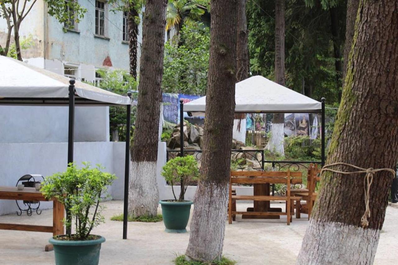 מחינג'אורי Hulus Hotel מראה חיצוני תמונה
