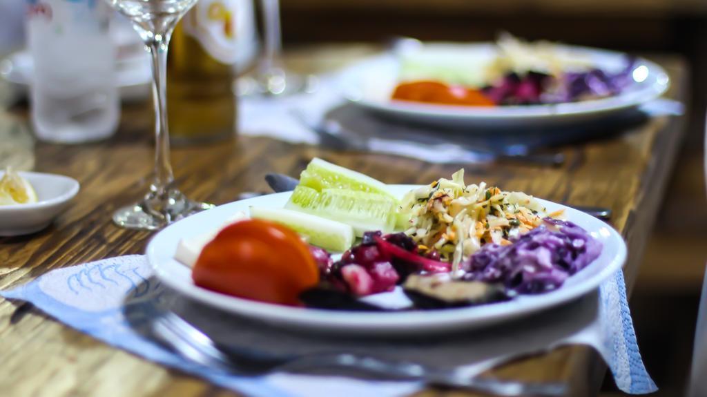 מחינג'אורי Hulus Hotel מראה חיצוני תמונה